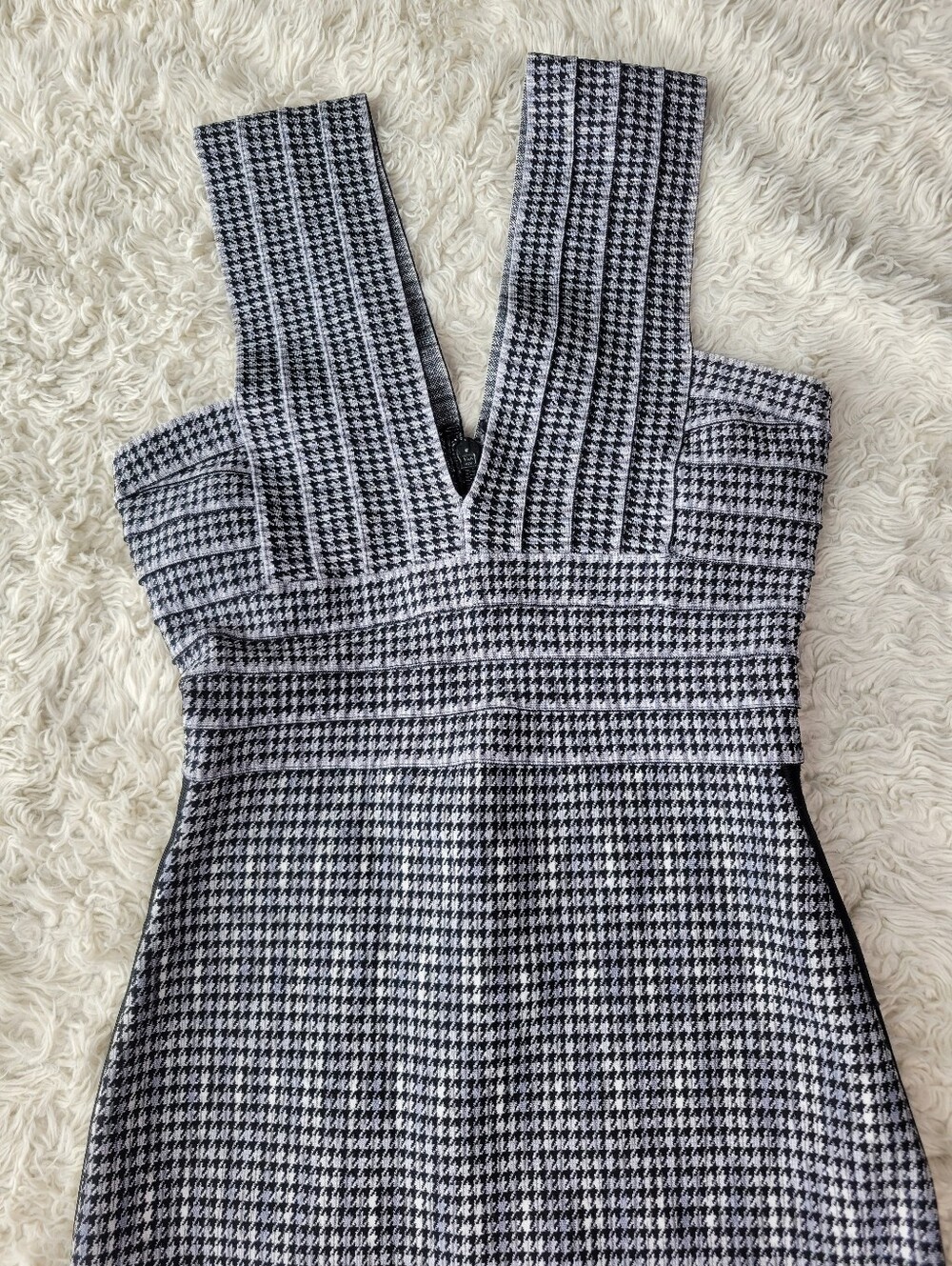 Herve Leger Jette Bandage Mini Dress Houndstooth Bodycon Black Gray Small - Picture 4 of 10